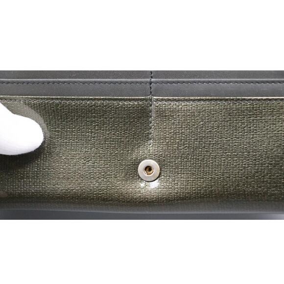 YVES SAINT LAURENT Vintage Used Green Patent Leather Long Wallet - Picture 7 of 15